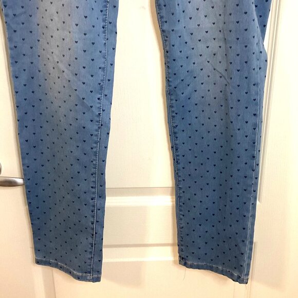 Cat & Jack Women's Straight Leg Jeggings Light Wash Pull-on Hearts Size 18P - Picture 3 of 10